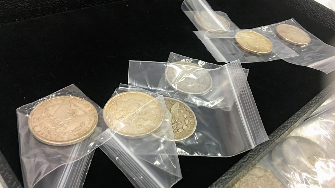 PHOTOS Safe deposit box auction items in Salem