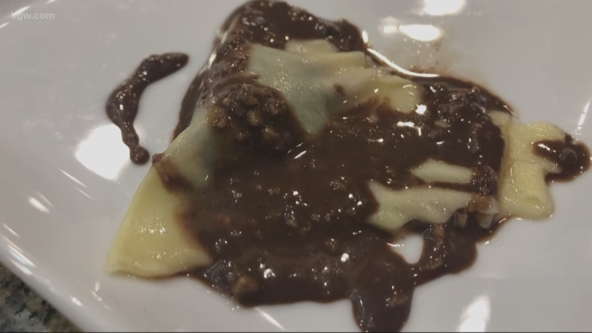 Chef Jacob Valentine from Feed the Mass joins us in studio to make his unique spin on ravioli.... with chocolate! 
feedthemass.com
#TonightwithCassidy