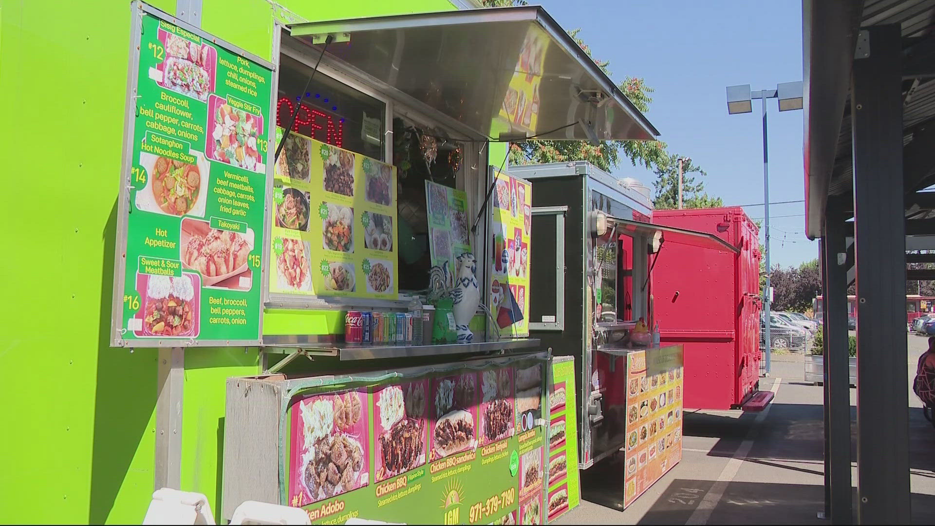 Many food carts have hot stoves and no AC, but the triple-digit heat isn’t enough to deter vendors like Guilbert Macalanda and Leonel Avila.