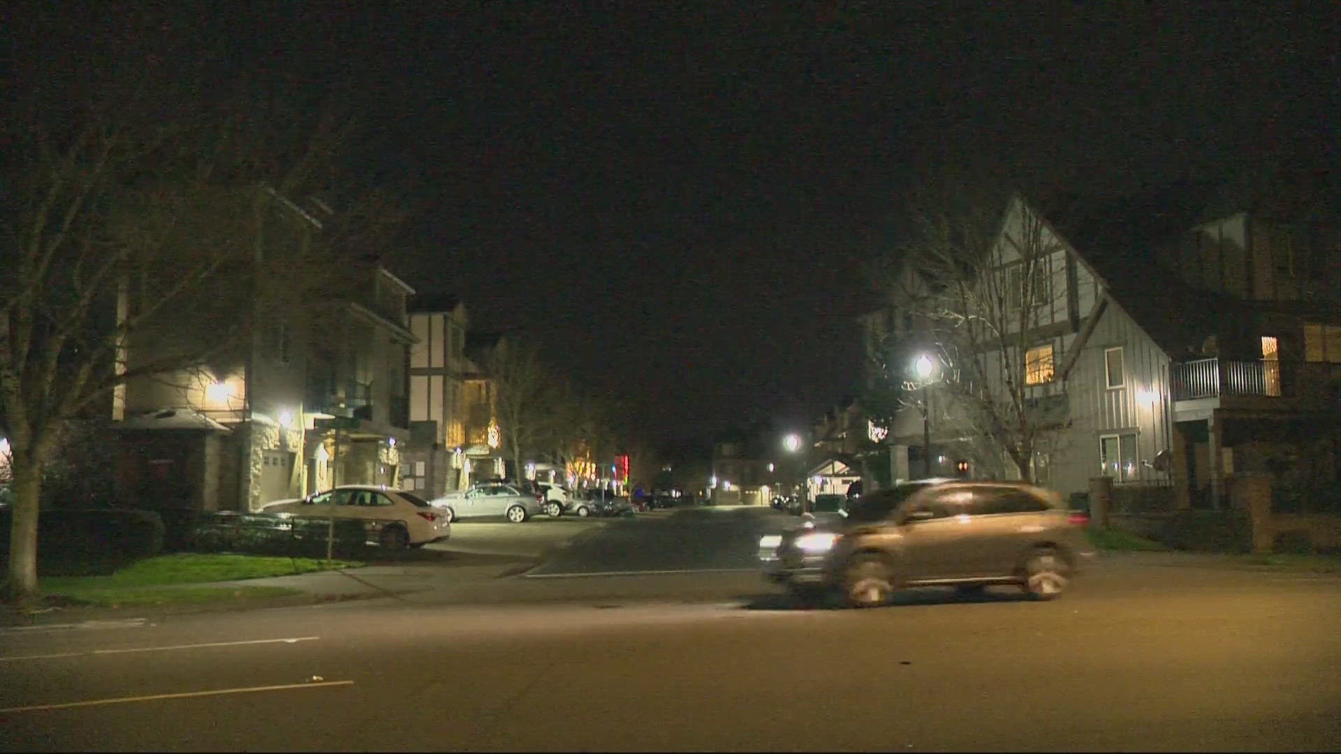 Police shot and killed a man in Hillsboro after he reportedly took a woman hostage and claimed to be armed at an apartment complex.