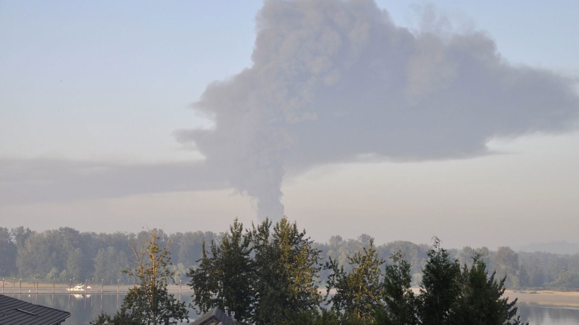 Former Kmart in Northeast Portland destroyed by fire | kgw.com