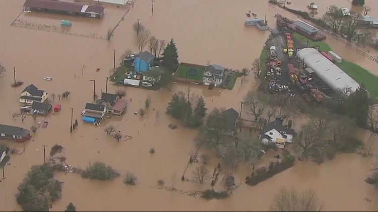 Severe flooding hits Centralia, Kelso areas