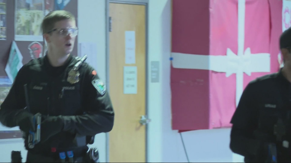 Deputies train for active shooter scenario at Glencoe High in Hillsboro ...