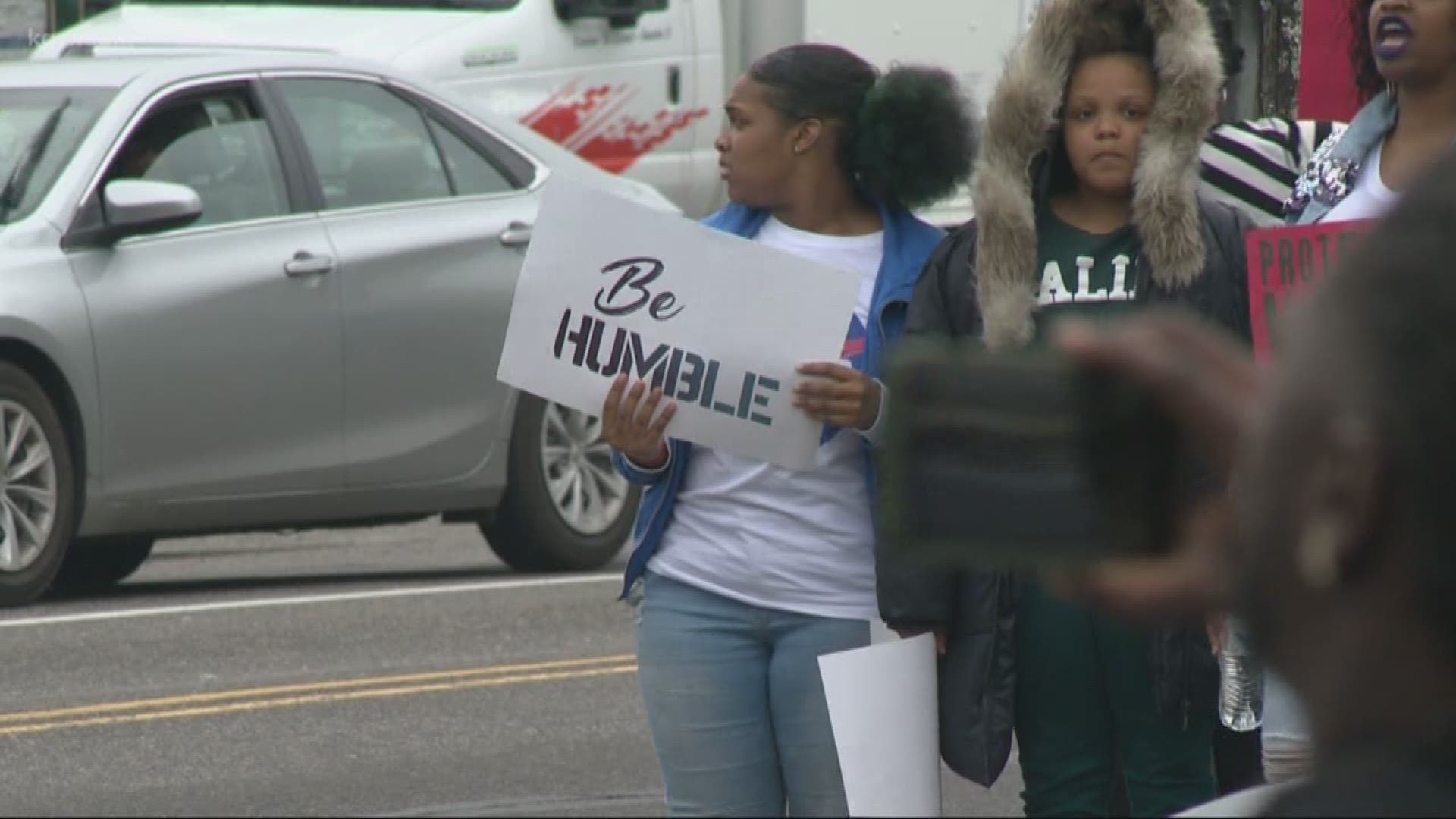 Family, friends gathered to rally and march for Andre Gladen