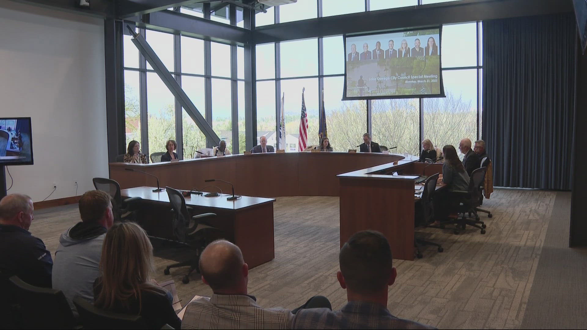 Lake Oswego City Council voted 5-2 against appealing a judge’s ruling allowing public access to Oswego Lake, marking a shift in the long legal battle.