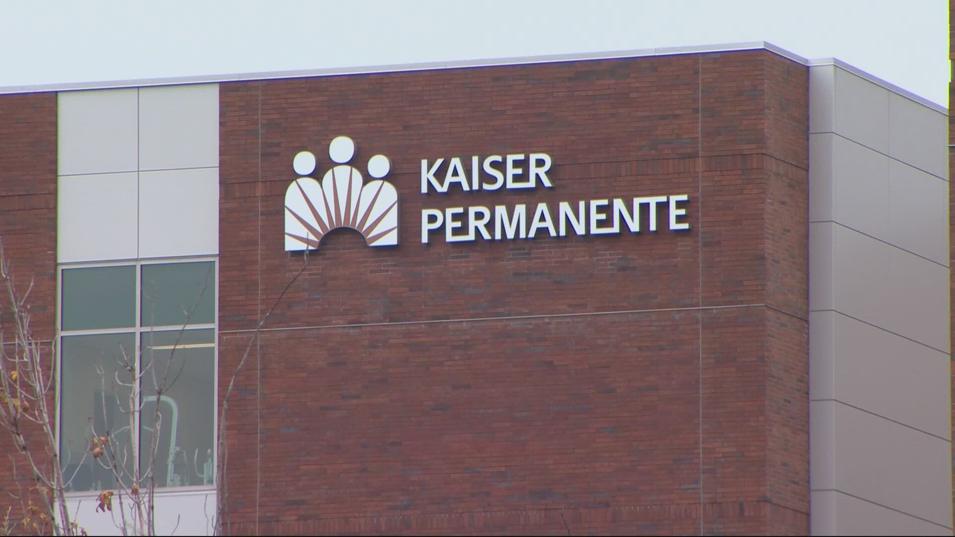 Kaiser Permanente health care workers vote to authorize strike | kgw.com