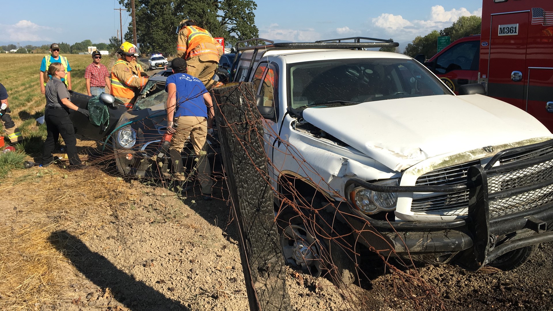 Driver, passenger identified in fatal Clackamas County crash