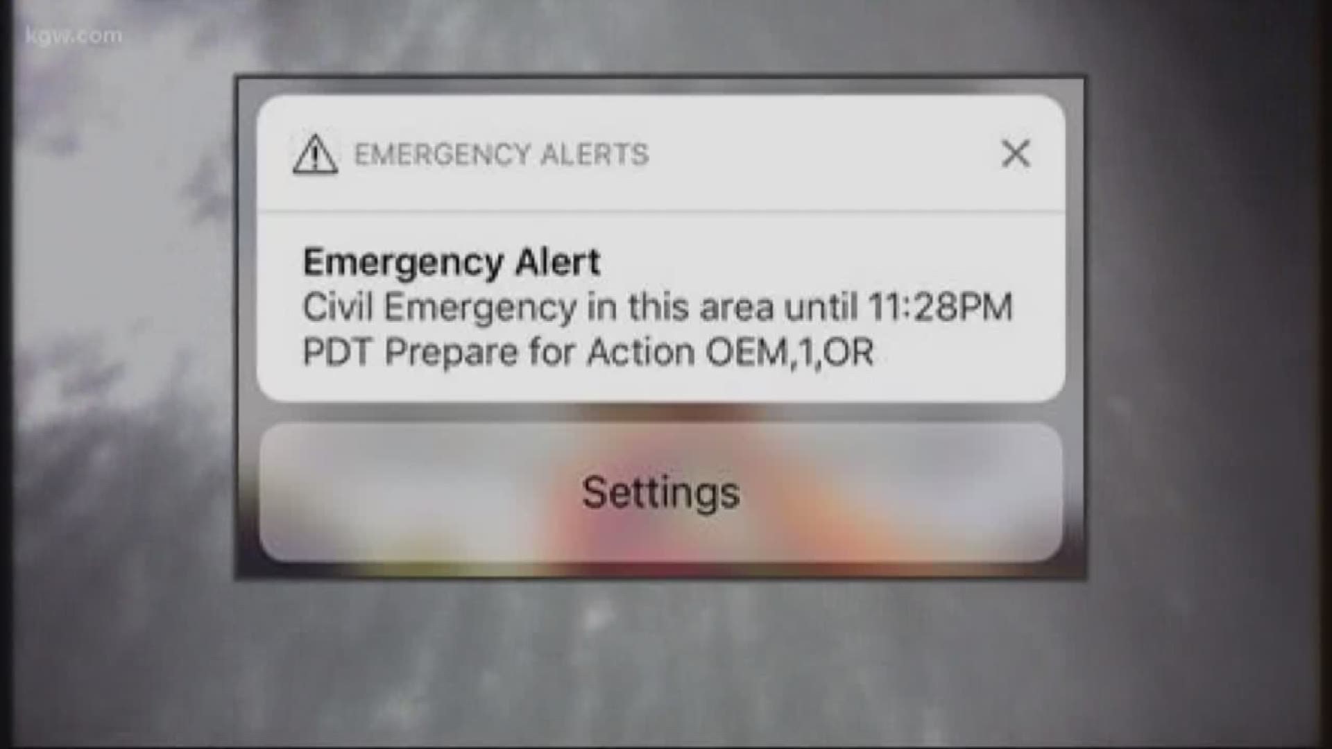  If you received an emergency alert on your phone Tuesday night, it was meant to tell you about the contaminated drinking water in the Salem area.