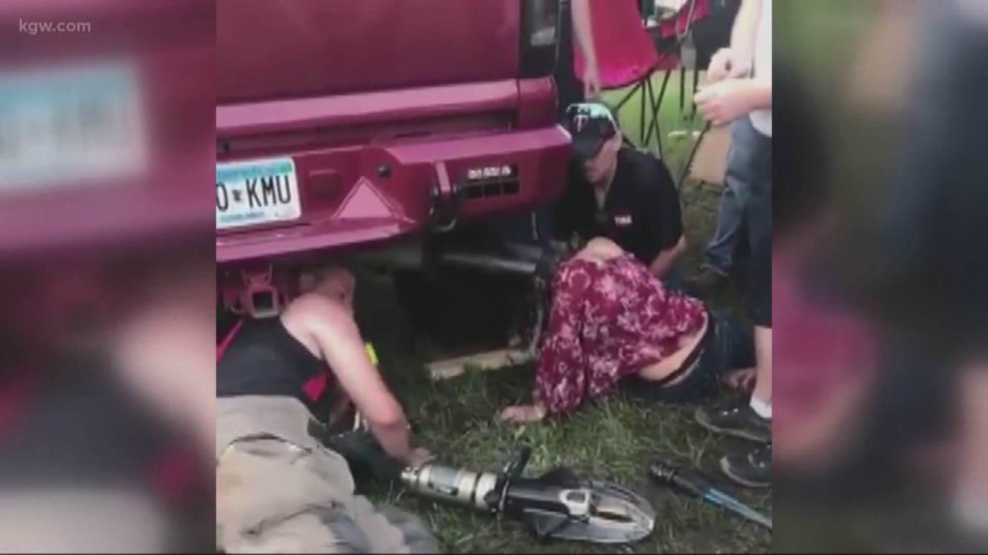 Minn. woman gets head stuck in truck tailpipe
