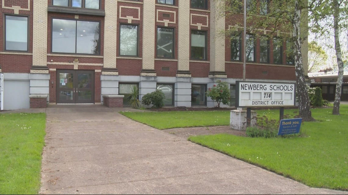 Controversial Newberg school board members lose 'doxxing' lawsuit - Vimarsana News