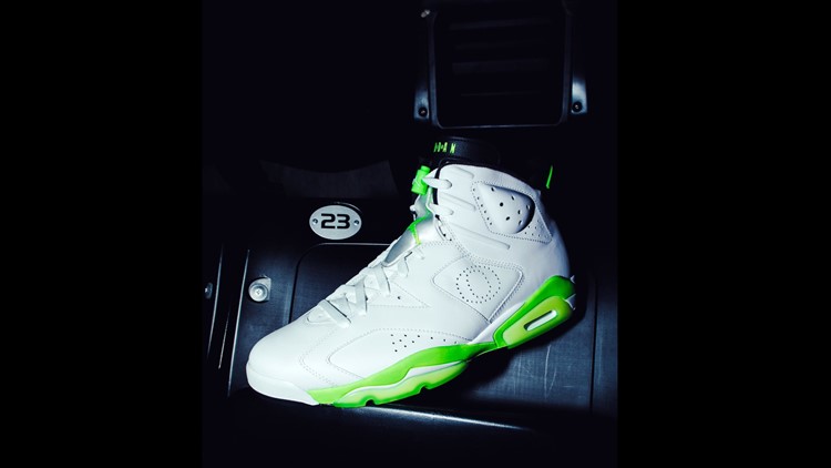 air jordan 6 oregon pe