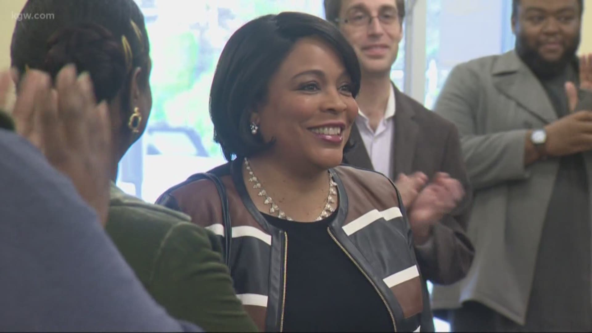 Loretta Smith kicks off city council campaign