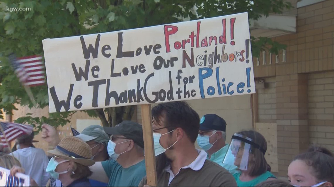 Demonstrators Come Together To Support Police In Portland | Kgw.com