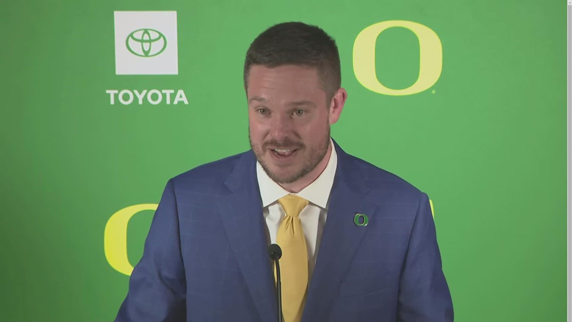 Full news conference: Oregon introduces new head football coach Dan Lanning
