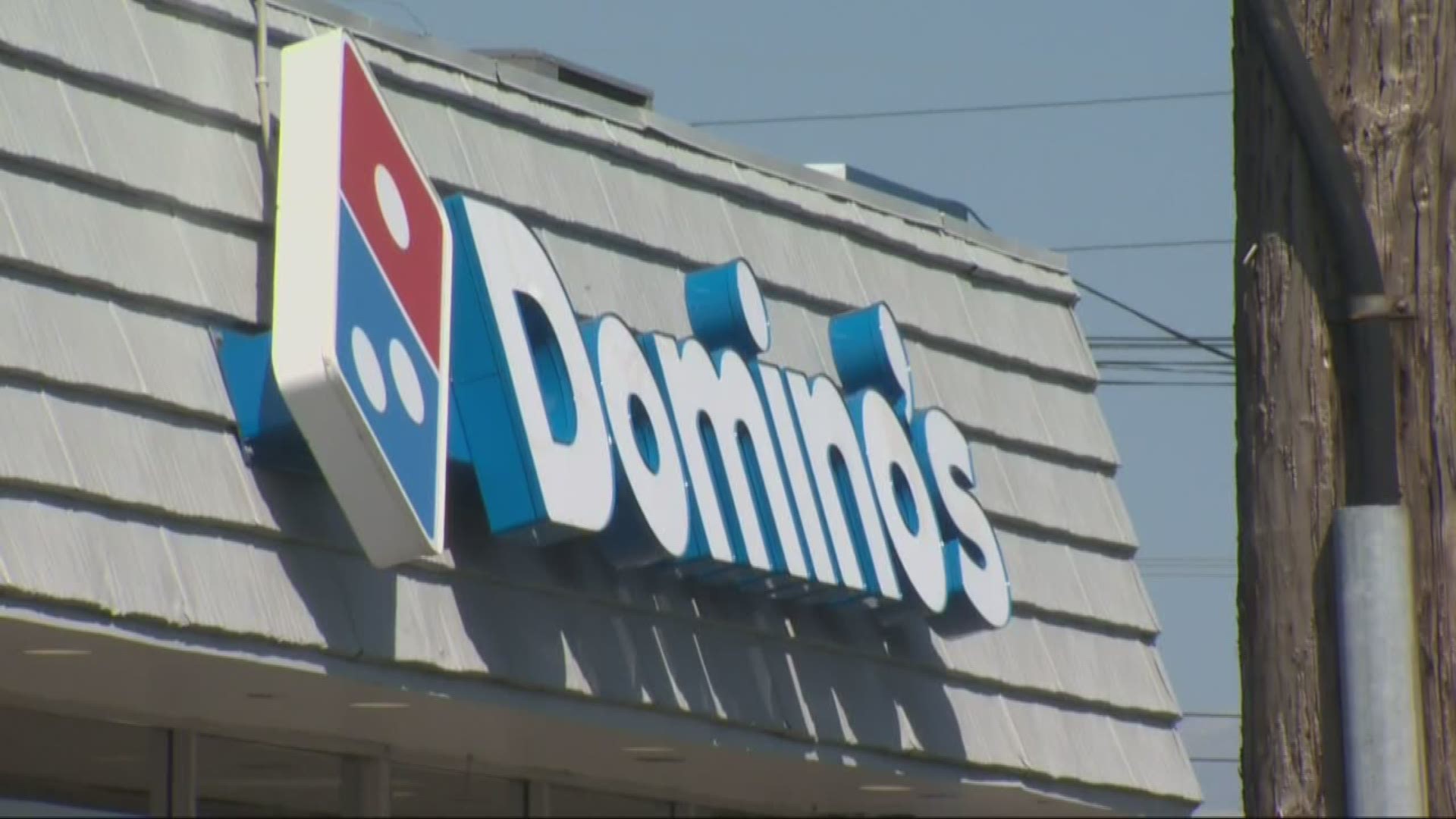 Domino's employees saves Salem man