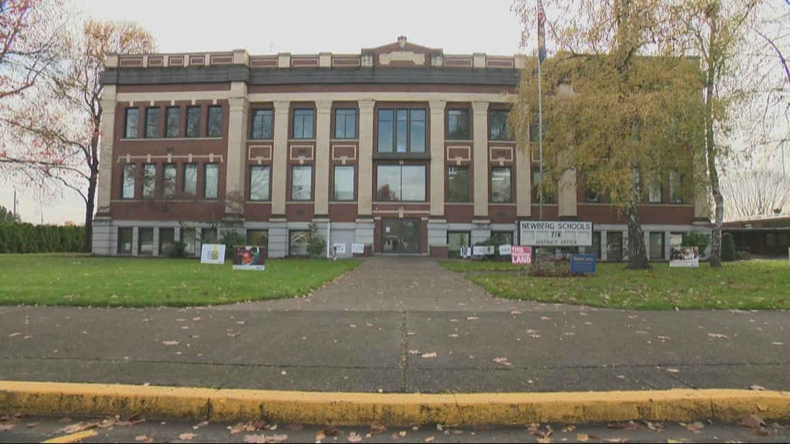 ACLU files lawsuit against Newberg school district, board members - Vimarsana News