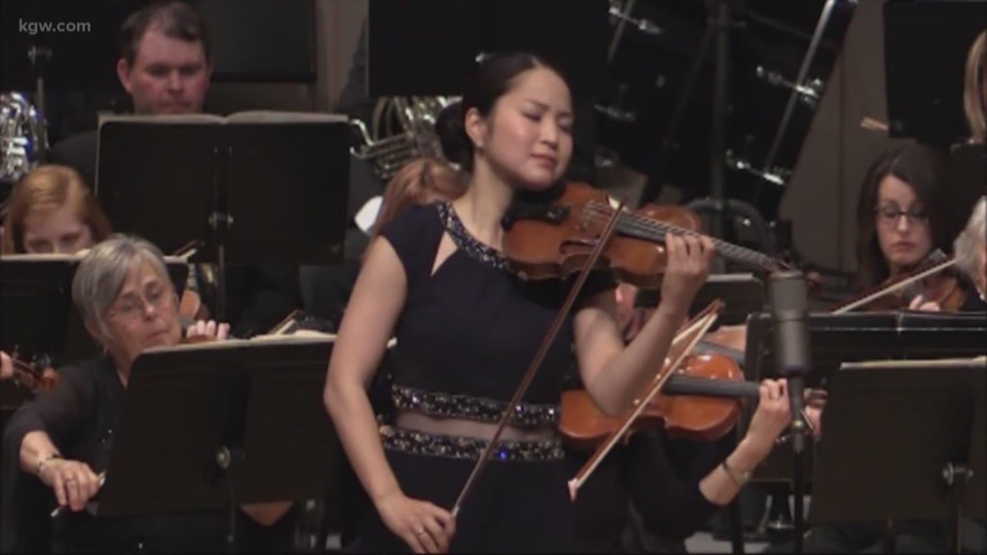 The Vancouver Symphony turns the big 4-0 this year and opens with violinist Mayuko Camio.
