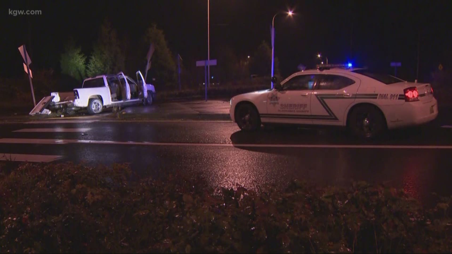 Four people detained after Clackamas Co. chase, crash