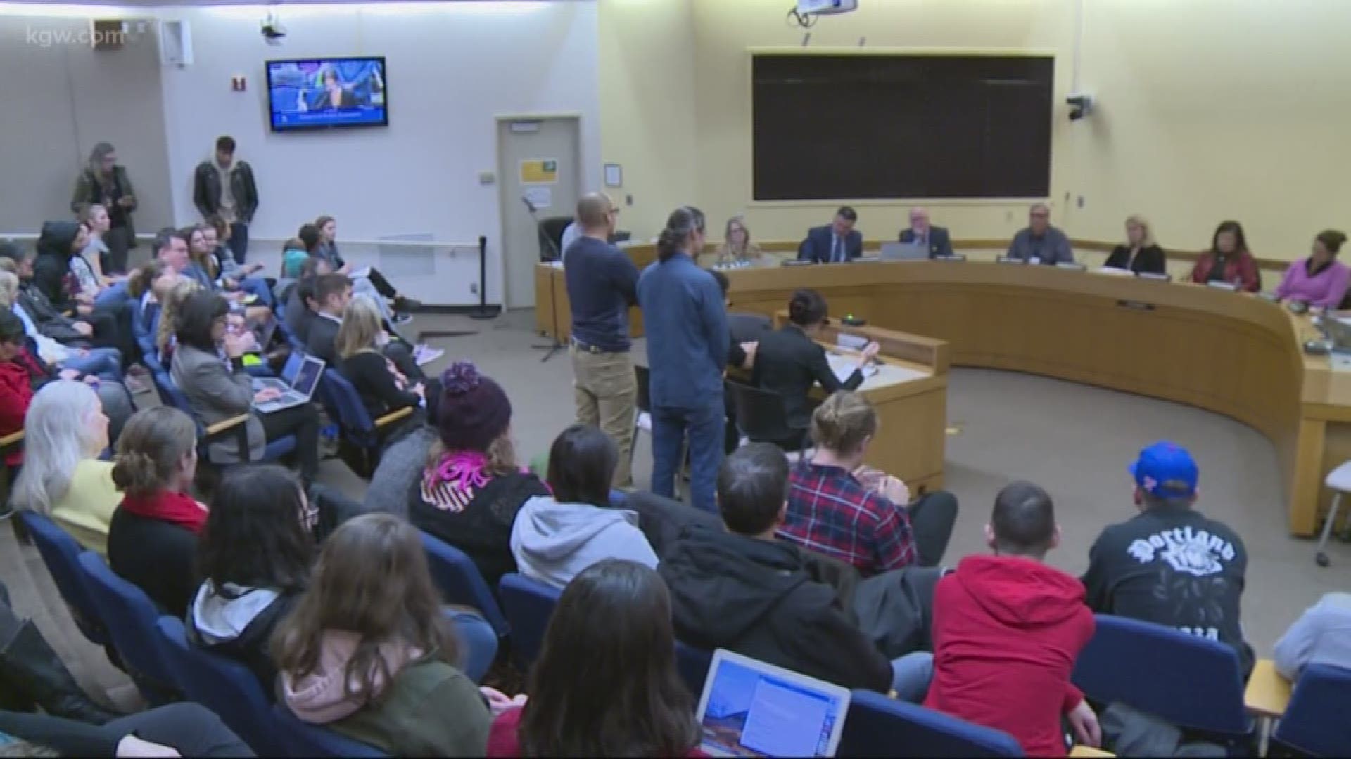 The Portland school board on Tuesday night approved an agreement to pay police officers for an increased presence in schools.