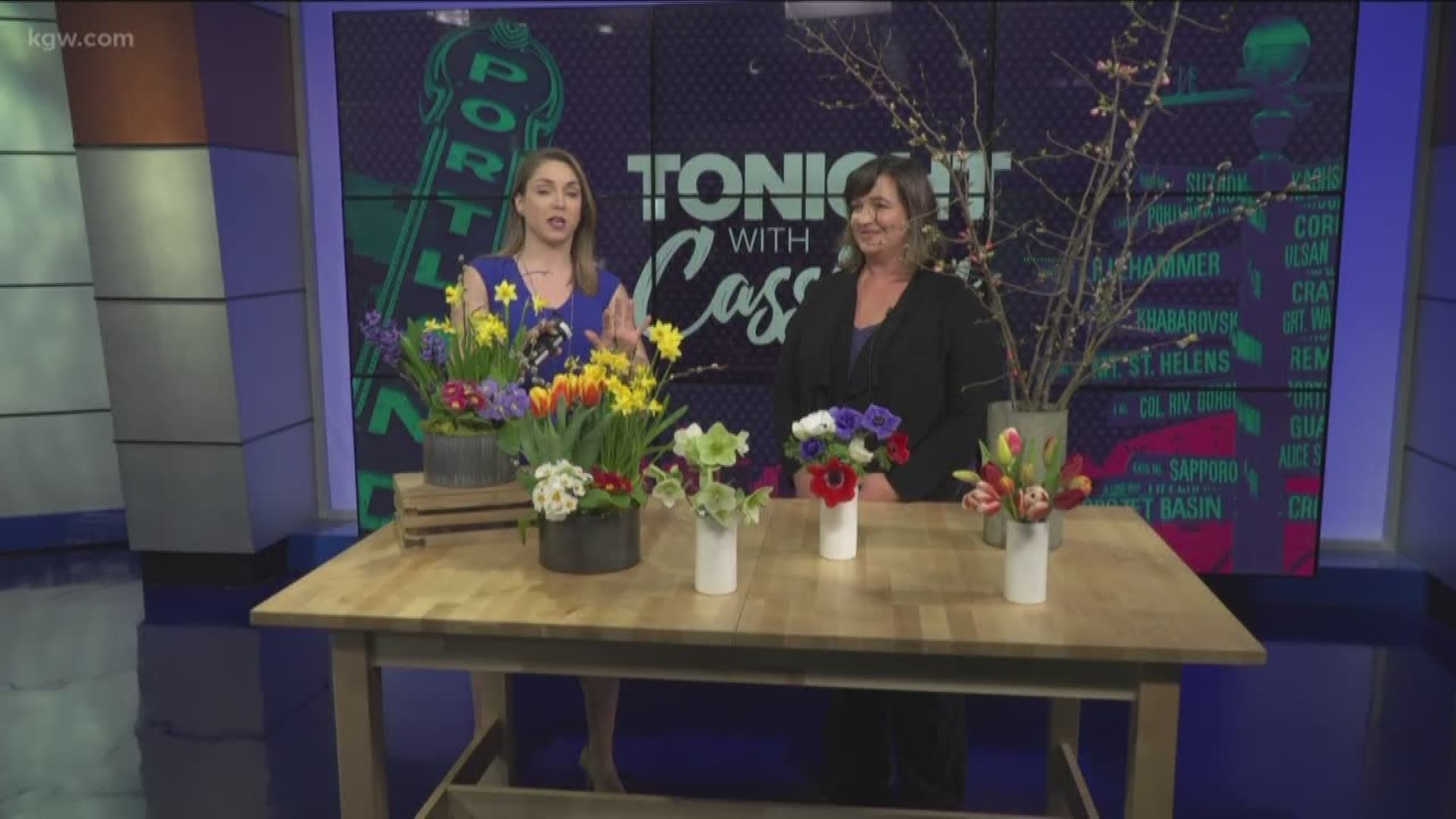 Let the florists at Goose Hollow Flowers help you pick the perfect bouquet to celebrate the Spring season.

goosehollowflowers.com

#TonightwithCassidy