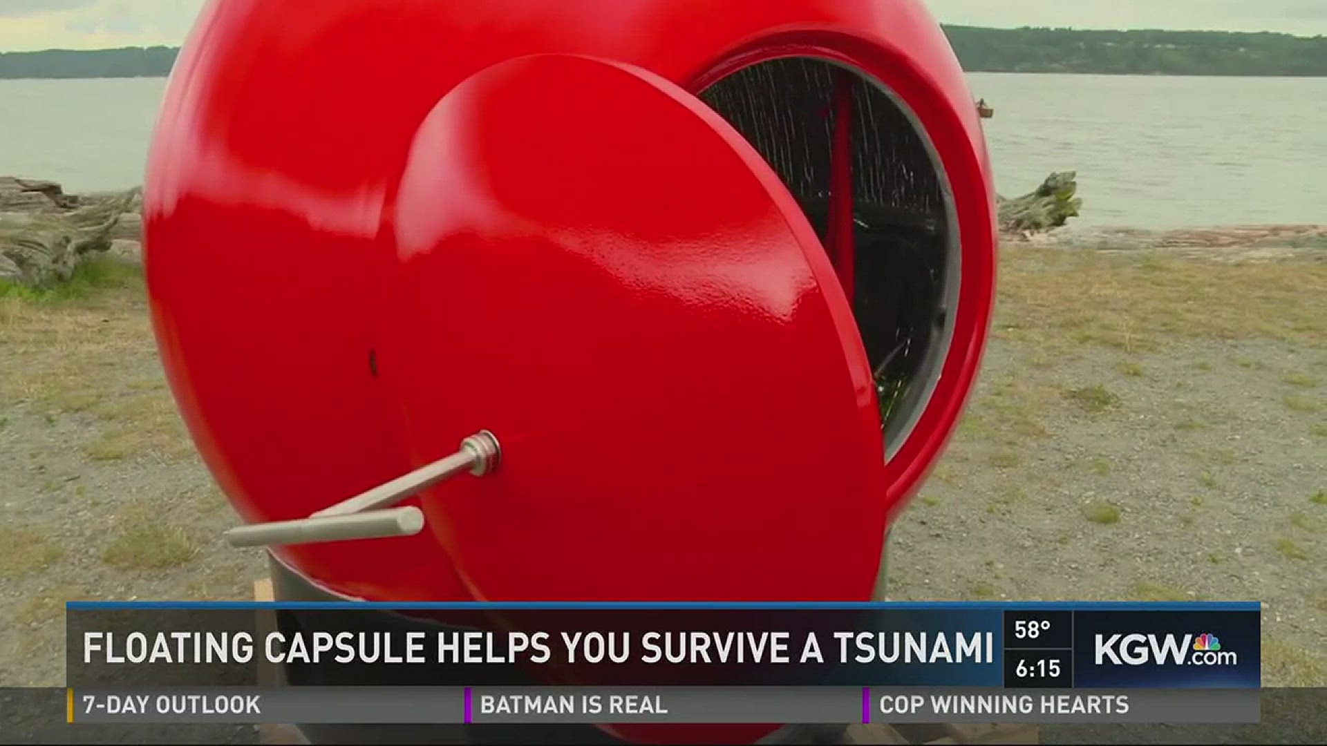 Floating capsule can help you survive a tsunami