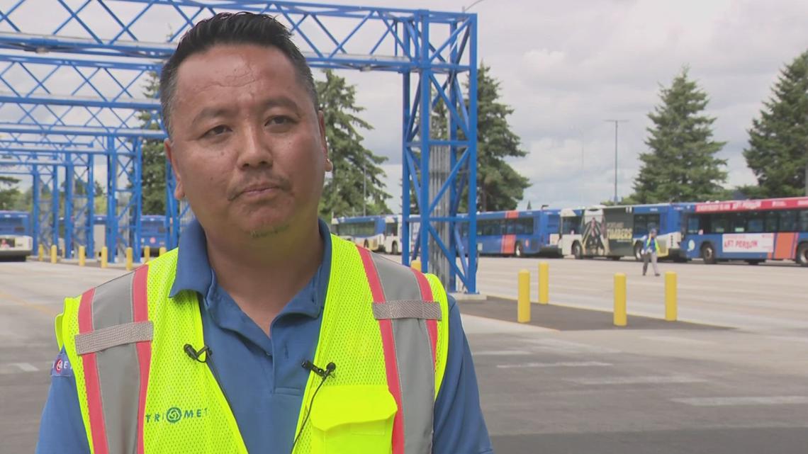 TriMet driver helps reunite missing Portland man with family after spotting him on bus route