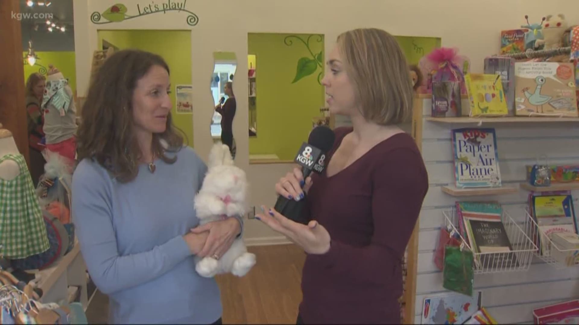If you're looking to clear out some space in your kids' closet, you can consign some of those used outfits at Beanstalk Children's Resale. Carmen, the owner, gives us some tips on what to consign.
beanstalkchildrensresale.com