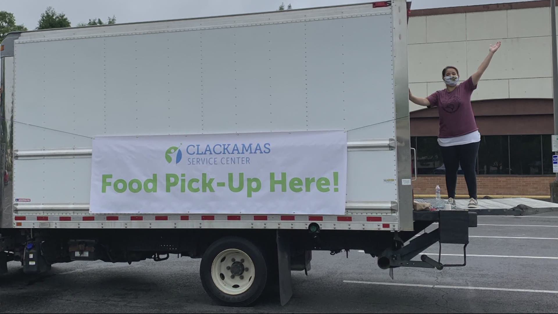 Brittany Falkers takes us to the Clackamas Service Center, where they are used to adapting to feed the hungry in the community.