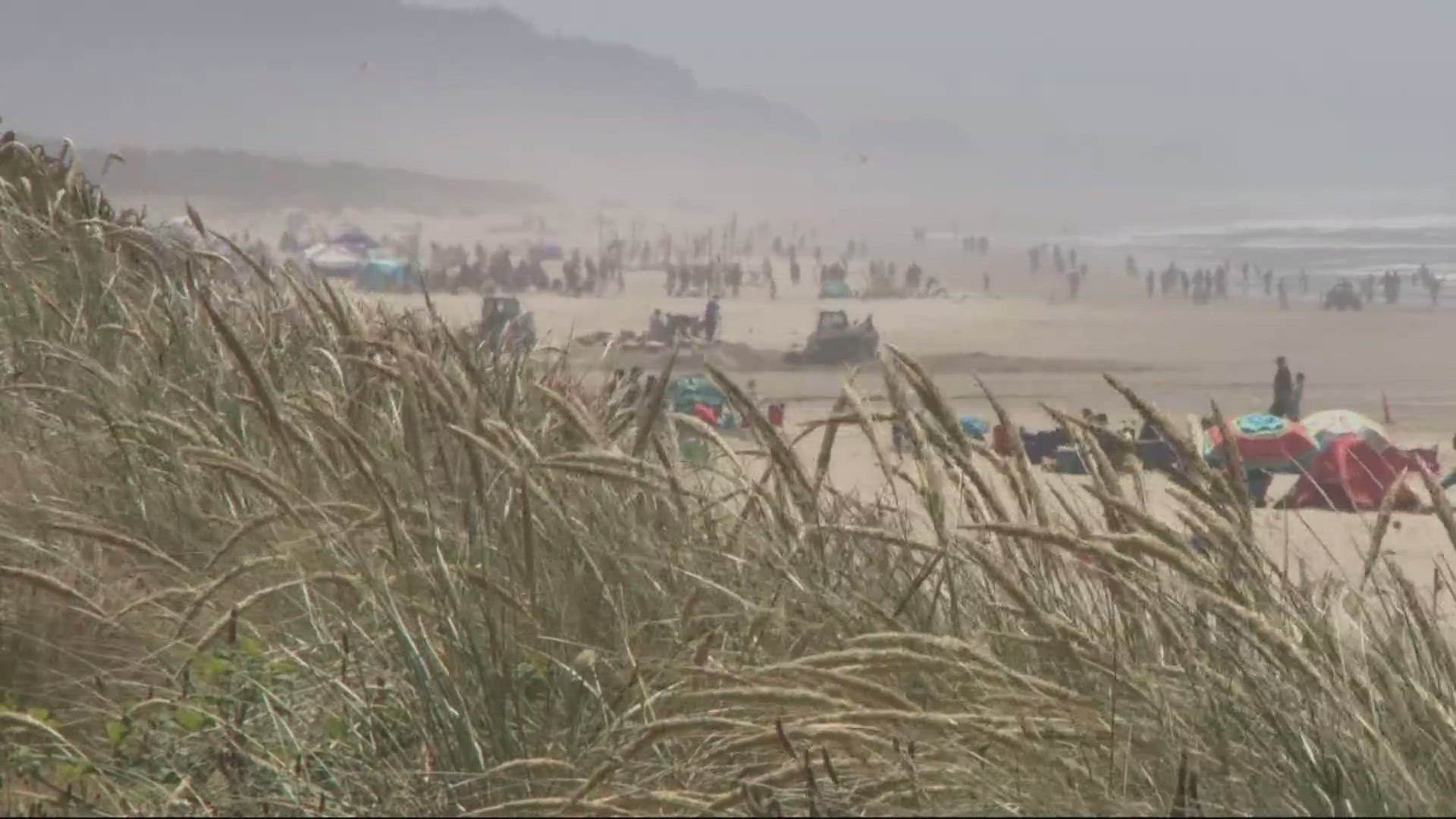 Oregonians across the state are making their way out to the coast for the holiday weekend.