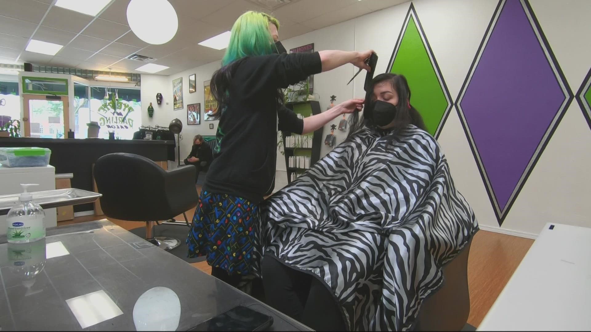 Some Portland hair salons still want customers to mask up 