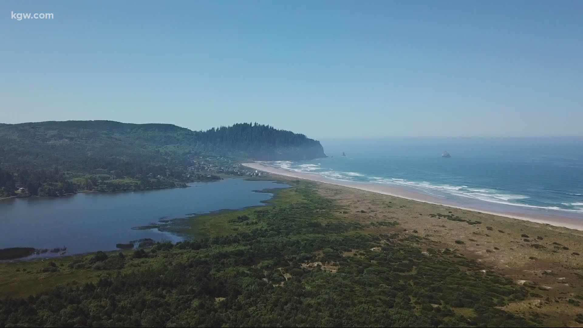 Grant McOmie takes us on a scenic drive, “Somewhere in Oregon.”