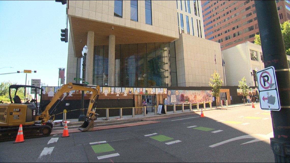 Fence around Multnomah County Courthouse to be removed by July - Vimarsana News