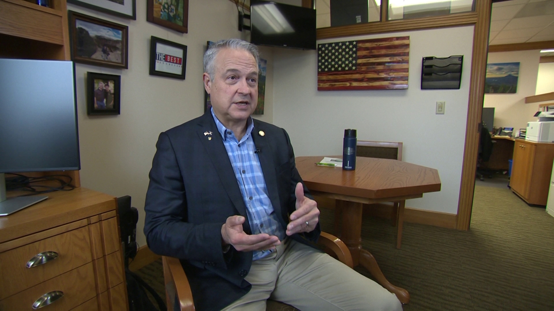 Republican state lawmaker Ed Diehl announces run for Oregon governor