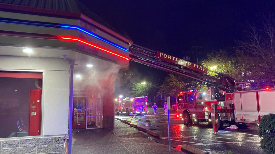 Fire damages east Portland Burgerville - Vimarsana News