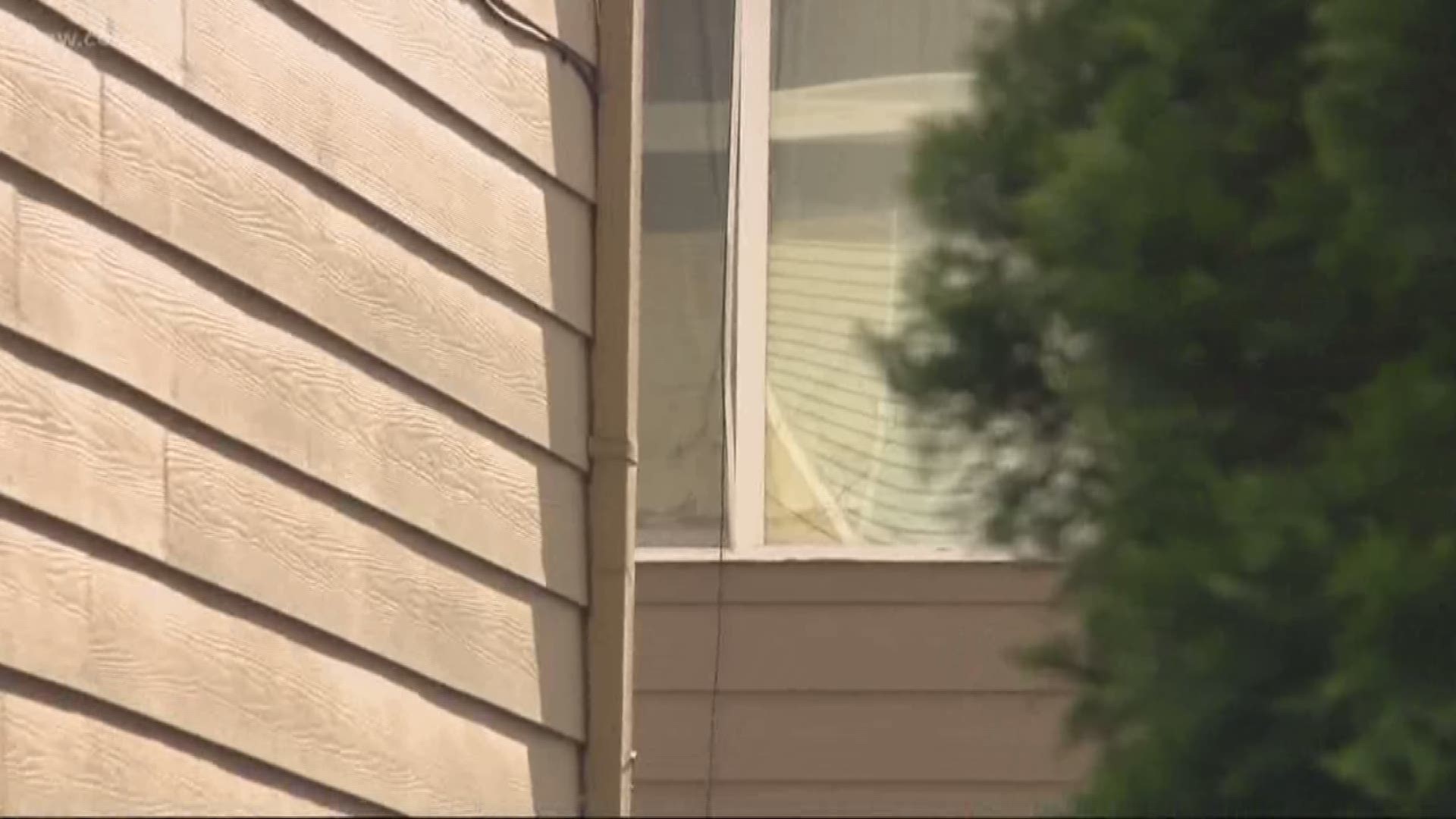 Boy hurt after fall from 2nd story window