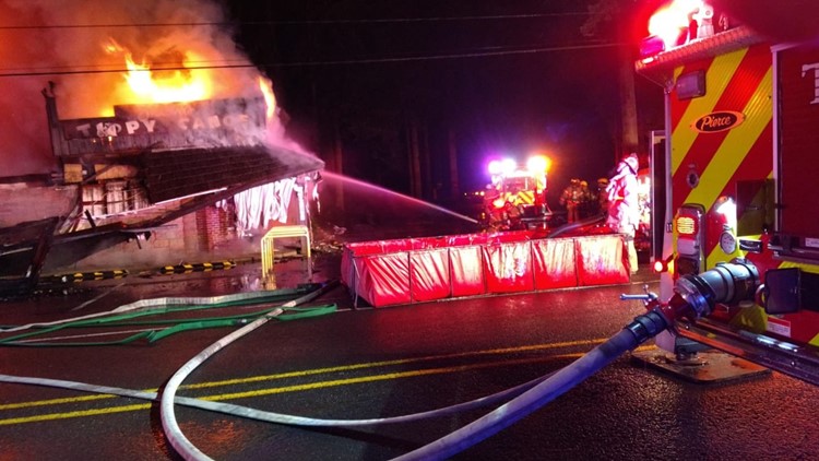 shirley's tippy canoe a total loss after fire kgw.com