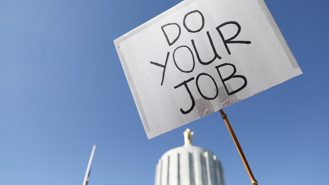 Oregon's Republican Senate walkout reaches 10th day - Vimarsana News