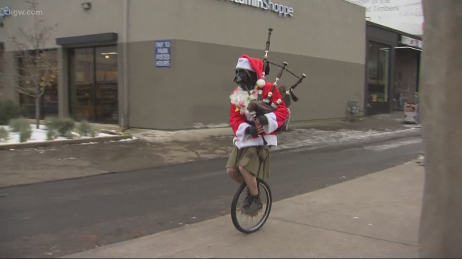 Portland's "Unipiper" gets ready for weekend Pop-Up Shop 