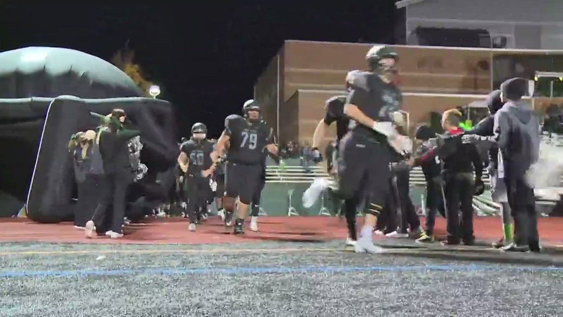 Highlights of No. 4 West Salem's 33-24 win over No. 13 Grant in the second round of the playoffs on Nov. 10, 2017.