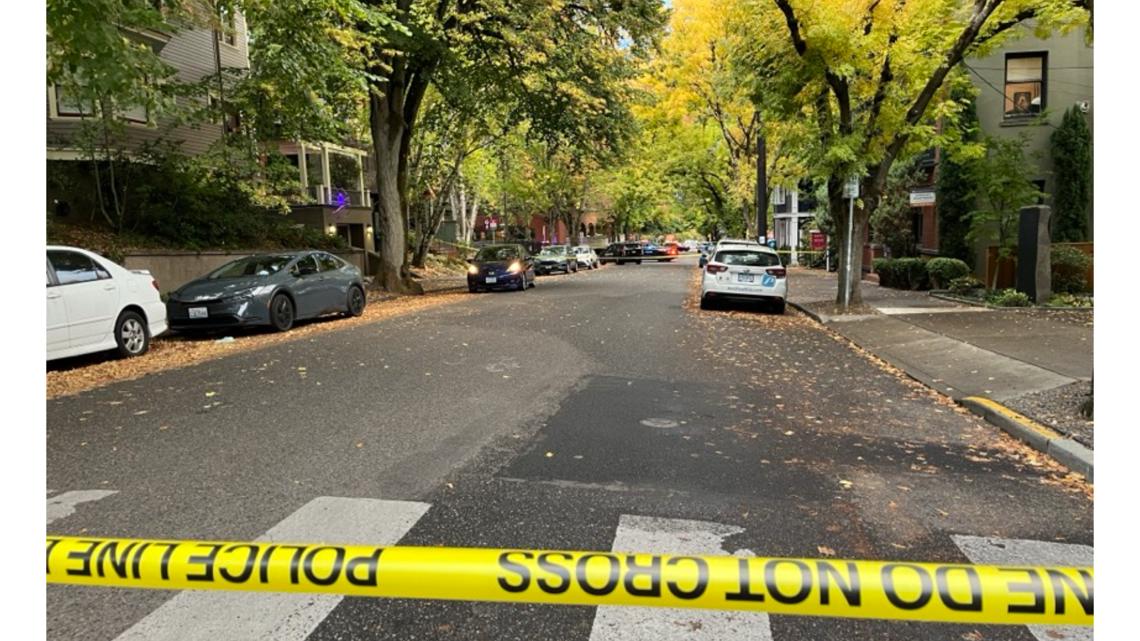 Woman found fatally shot inside car in Portland kgw com Woman found fatally shot inside car in Portland kgw com
