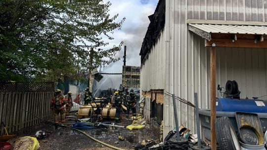 Fire at Happy Valley public works building prompts reverse 911 alert ...