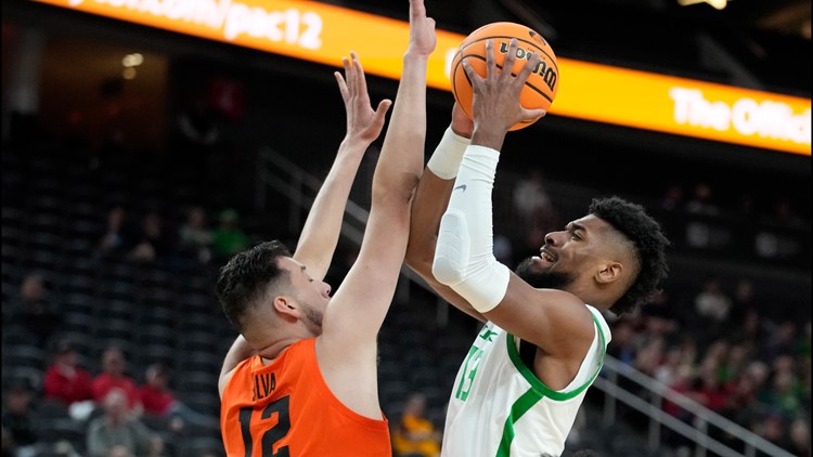Oregon beats Oregon State for 3rd time, advances in Pac-12 tournament