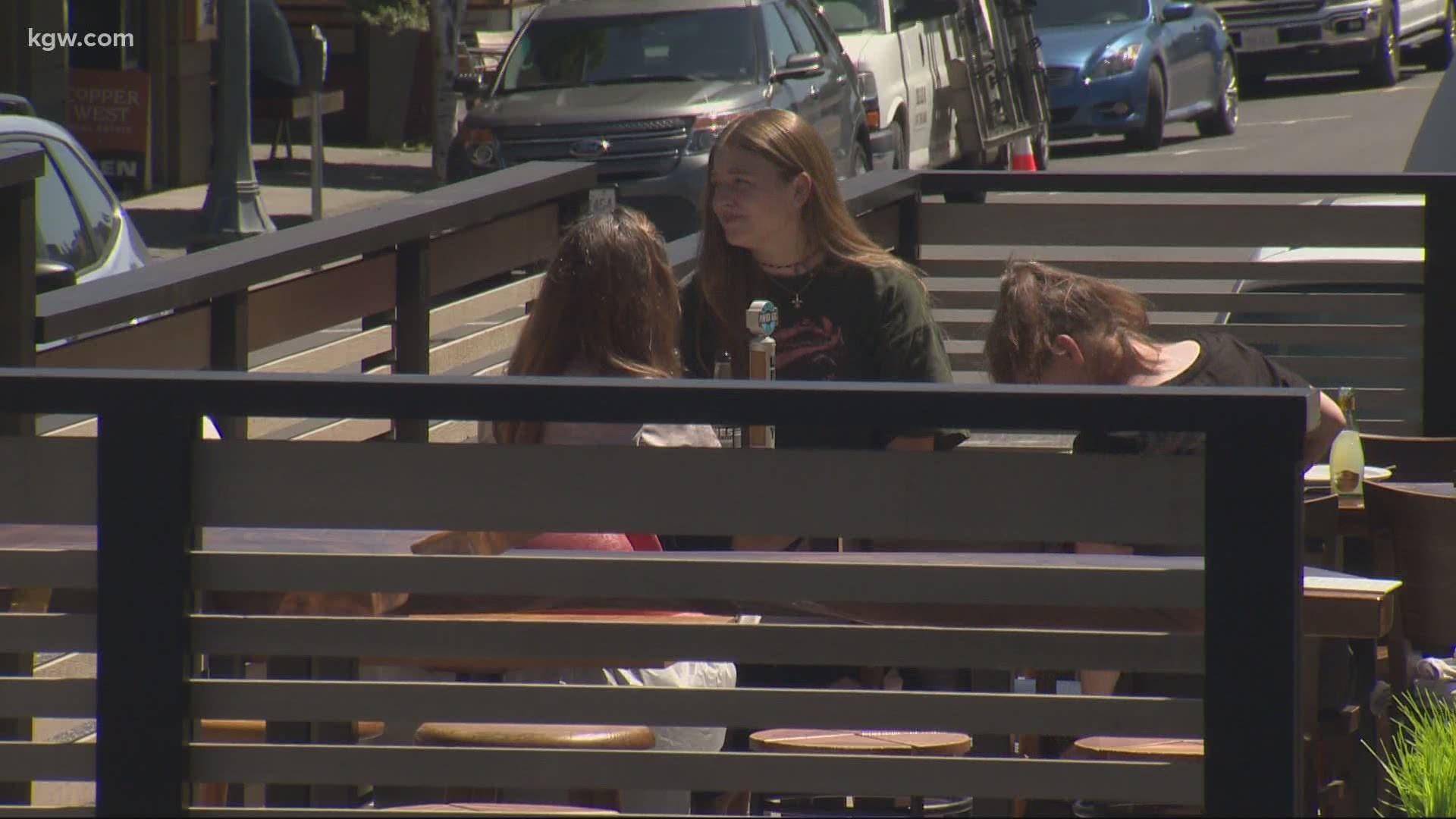 Hood River and Oregon Department of Transportation are working on plan to make outdoor seating a viable option.