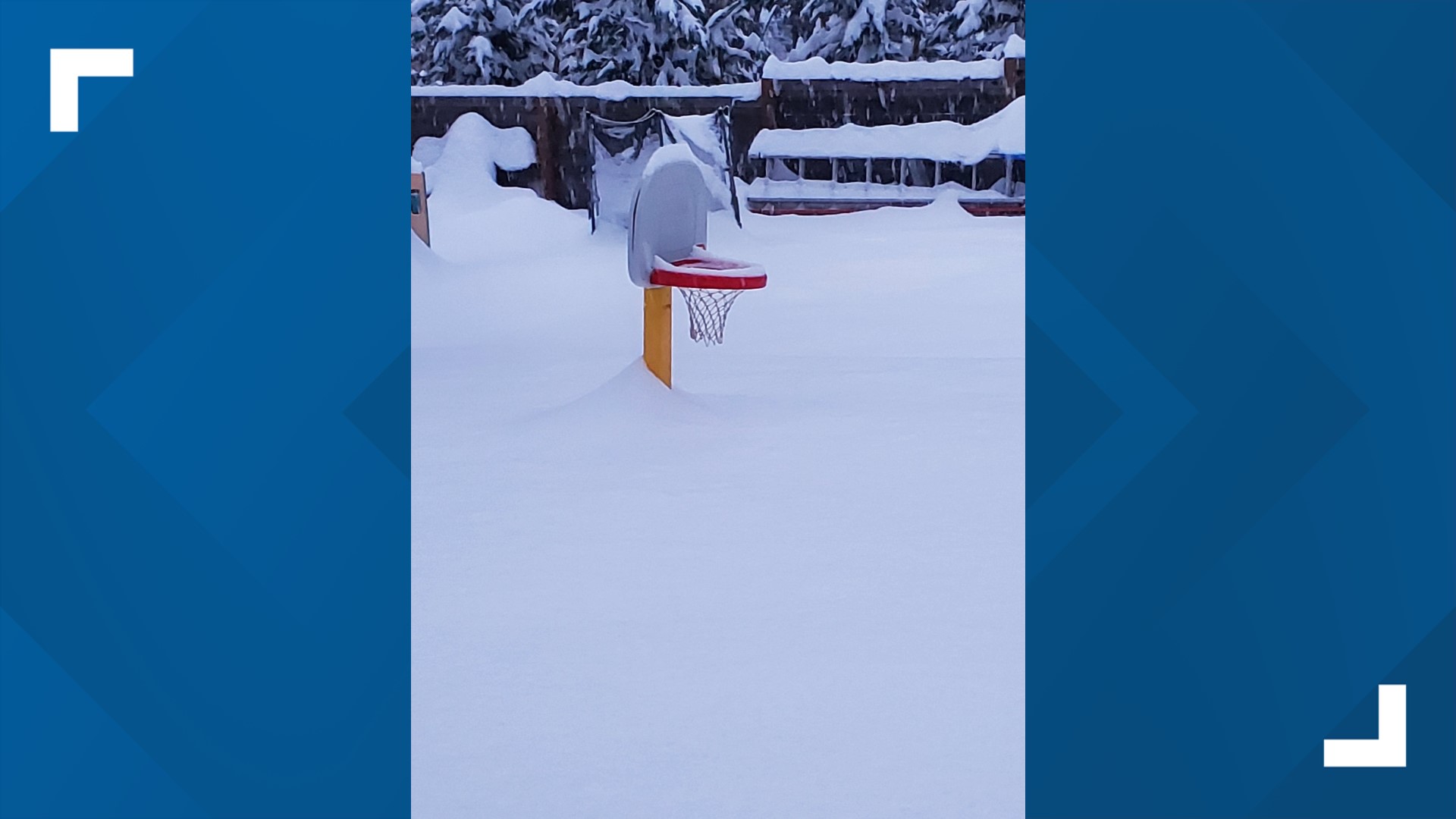 I84 closed between Troutdale and The Dalles due to snow