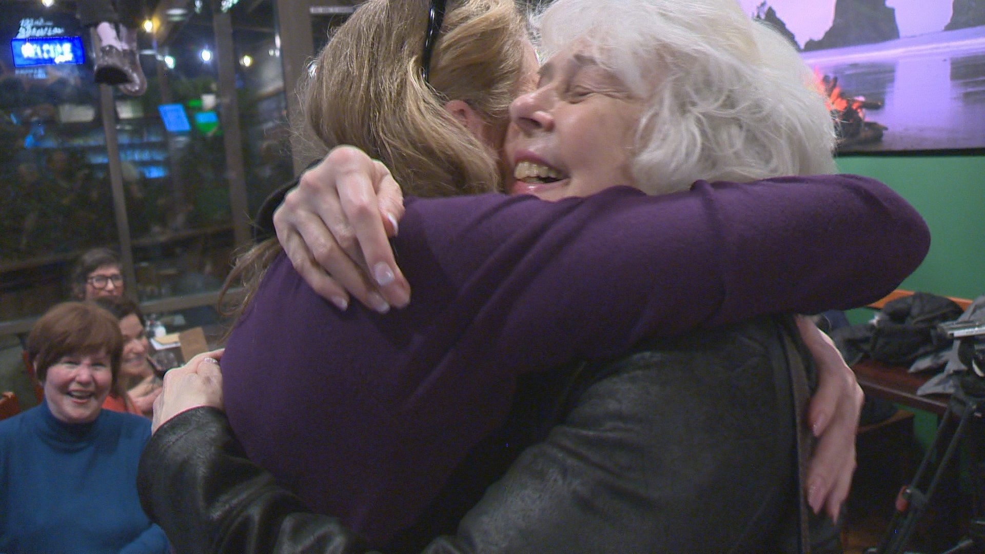 What to know about 'blind dining' at Wyld Pines Public House | kgw.com