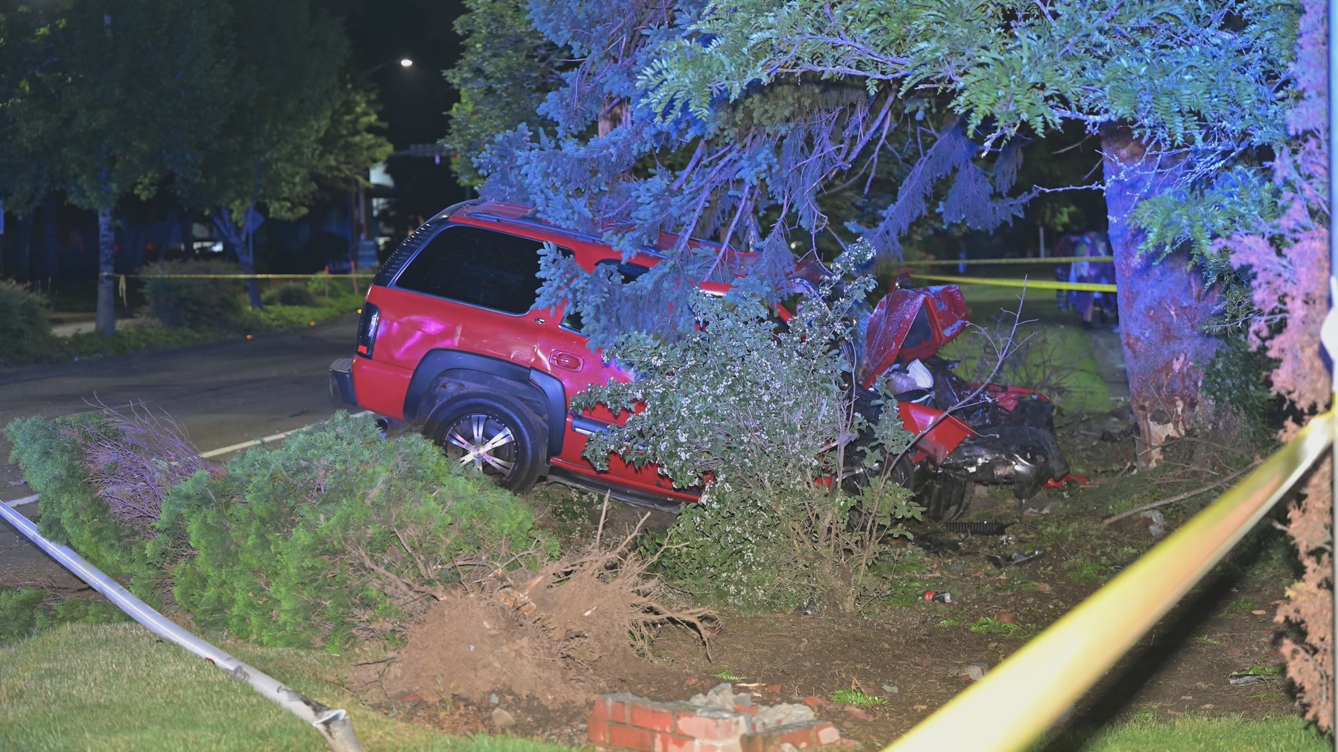One person died in a single-vehicle crash on West Powell Boulevard near Northwest Bryn Mawr Way just after 11 p.m. on Tuesday, Gresham police said.