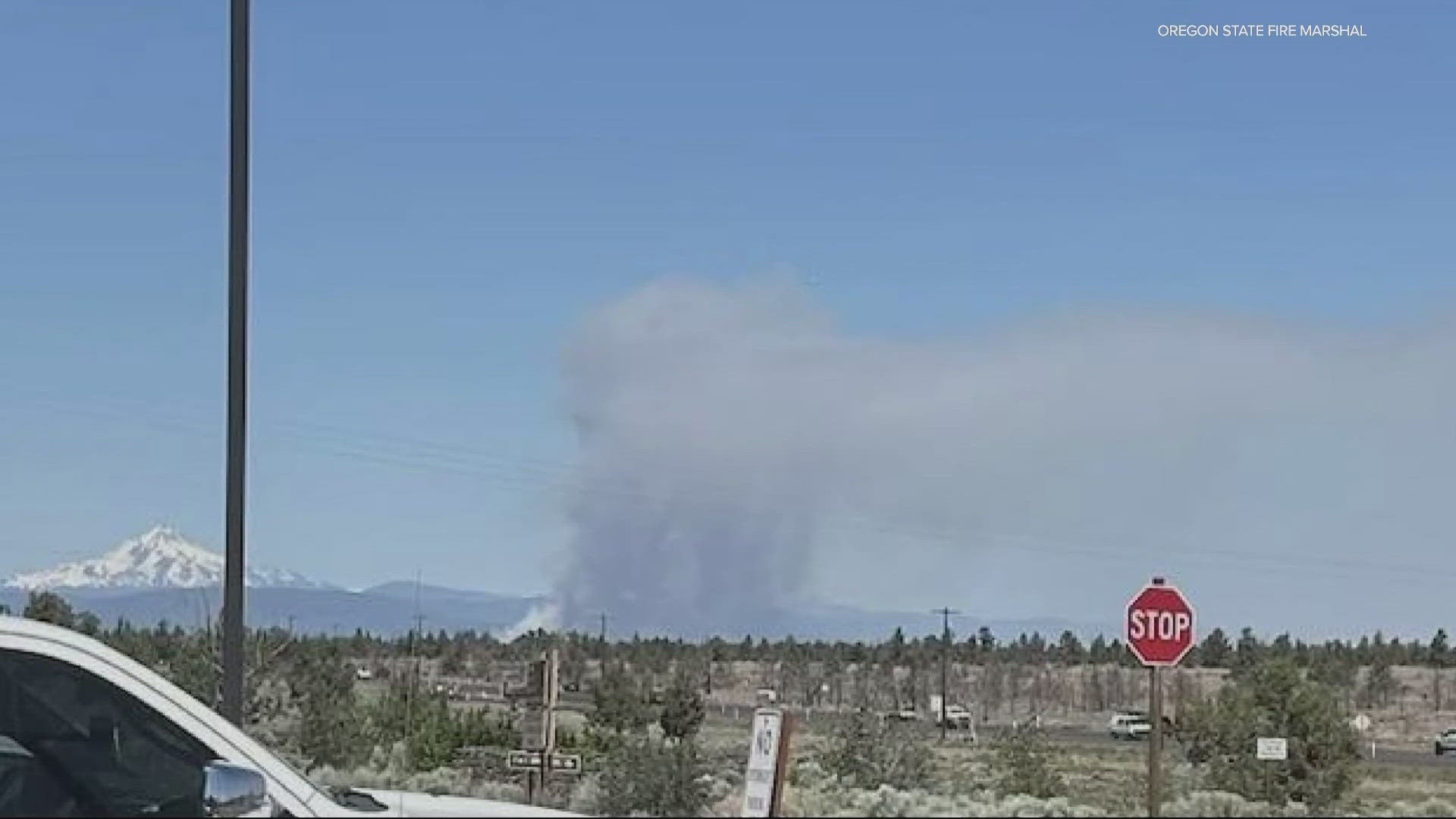 The fire in central Oregon is now 21% contained and still burning north of Bend, west of the Deschutes River.