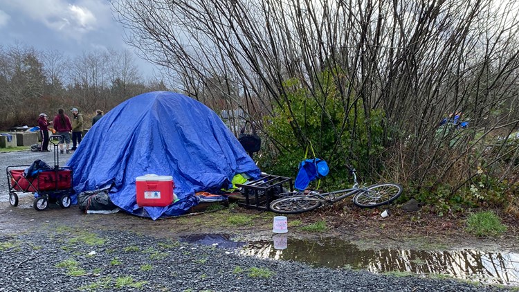 Seaside homeless camp forced to relocate as king tide approaches