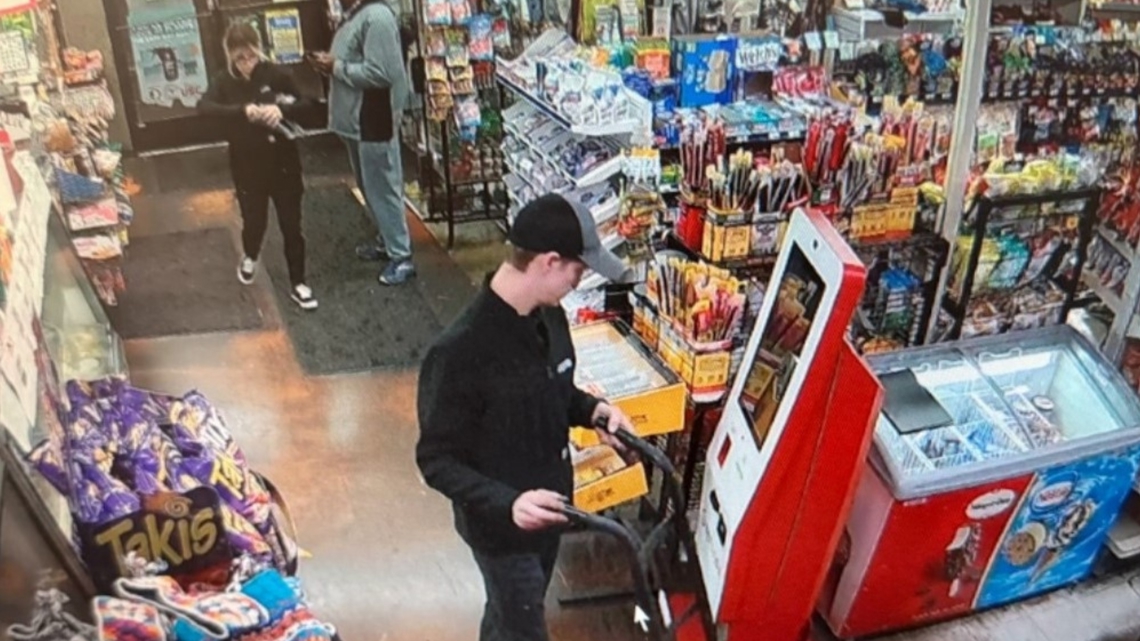 Brazen Theft: Crooks Disguise as Workers to Steal Bitcoin Machines in Oregon