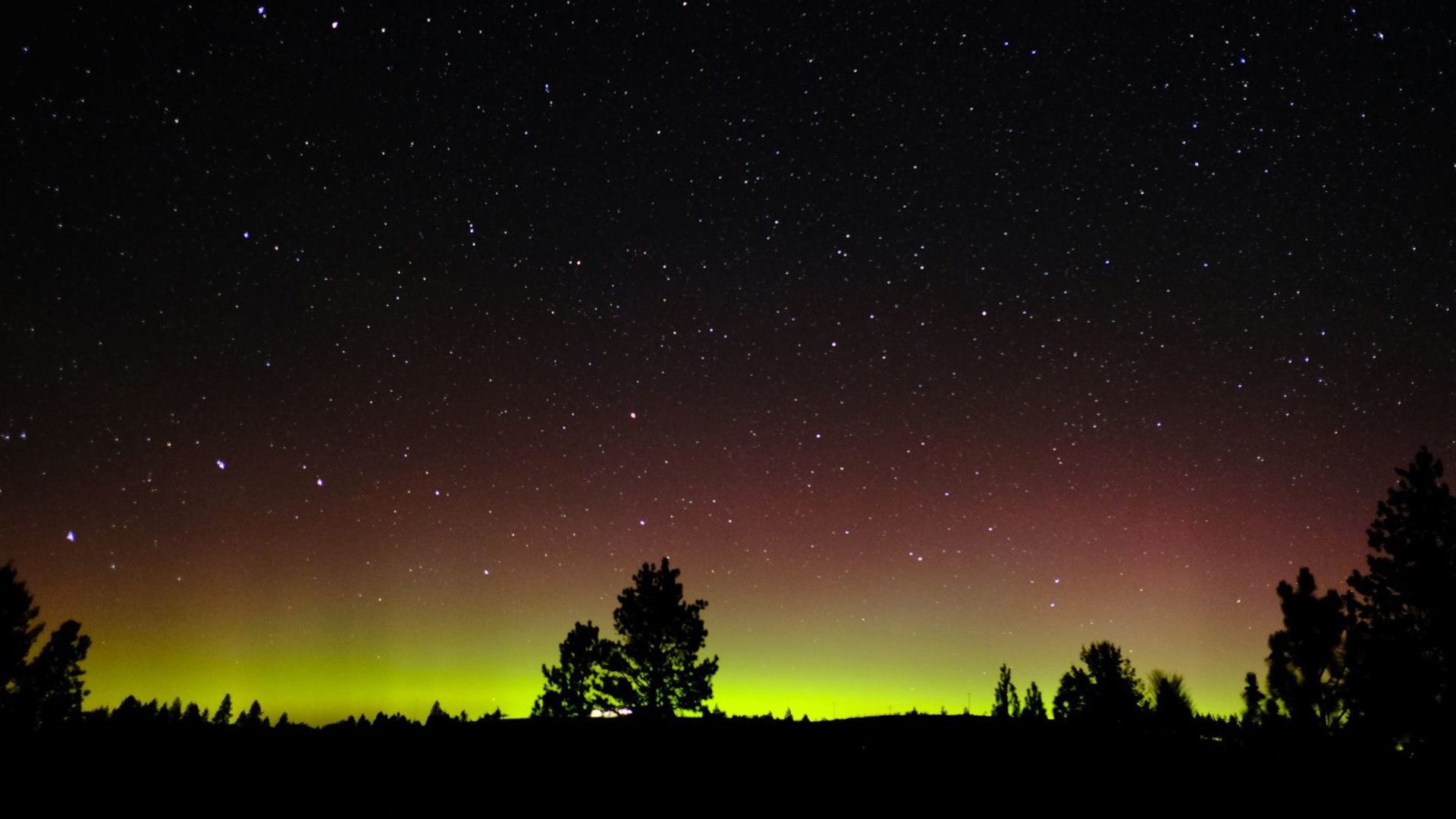 Northern Lights may be visible over Oregon, Washington